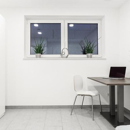Auszeit Apartment Westend FDH Екстериор снимка