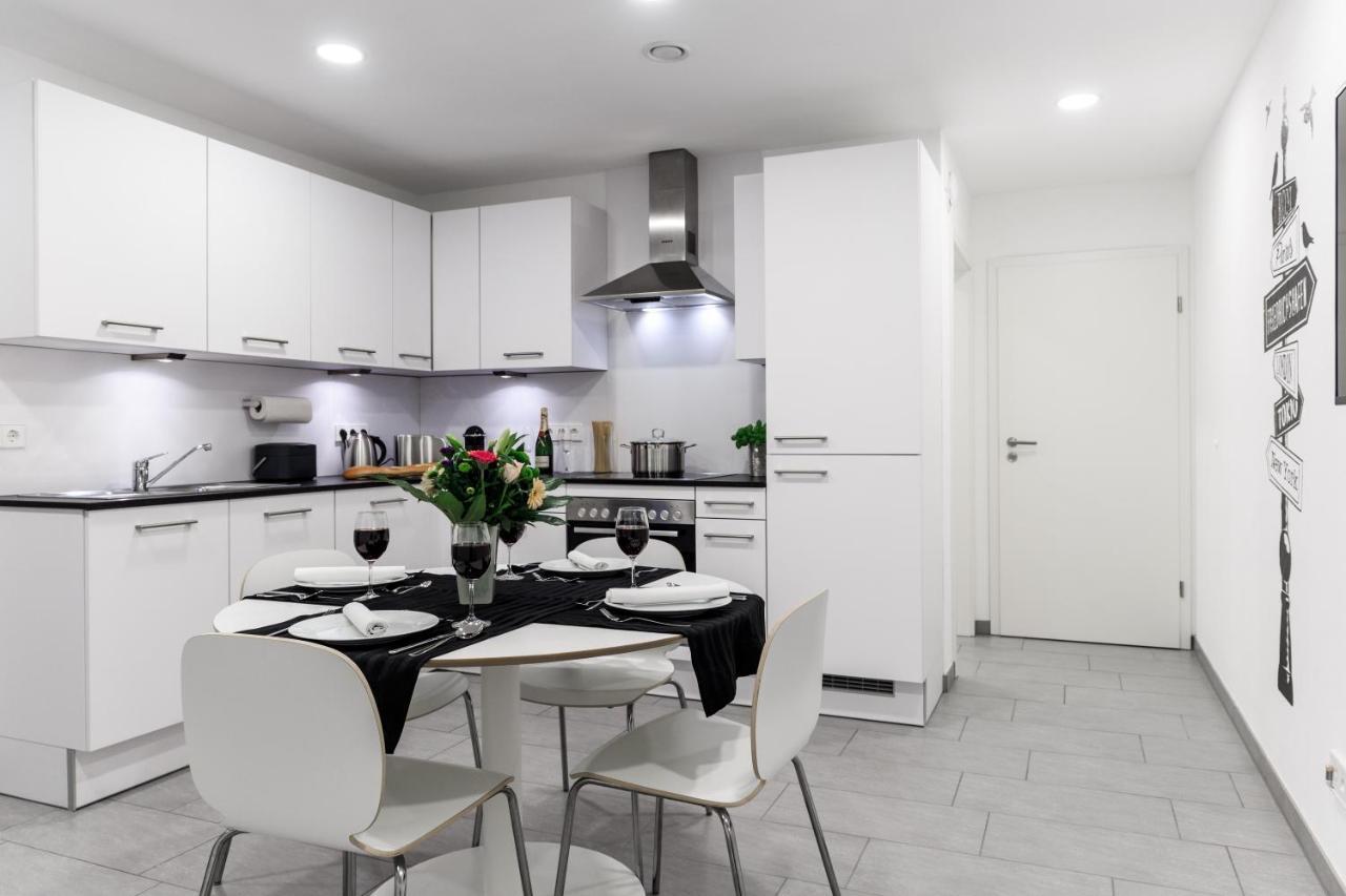 Auszeit Apartment Westend FDH Екстериор снимка