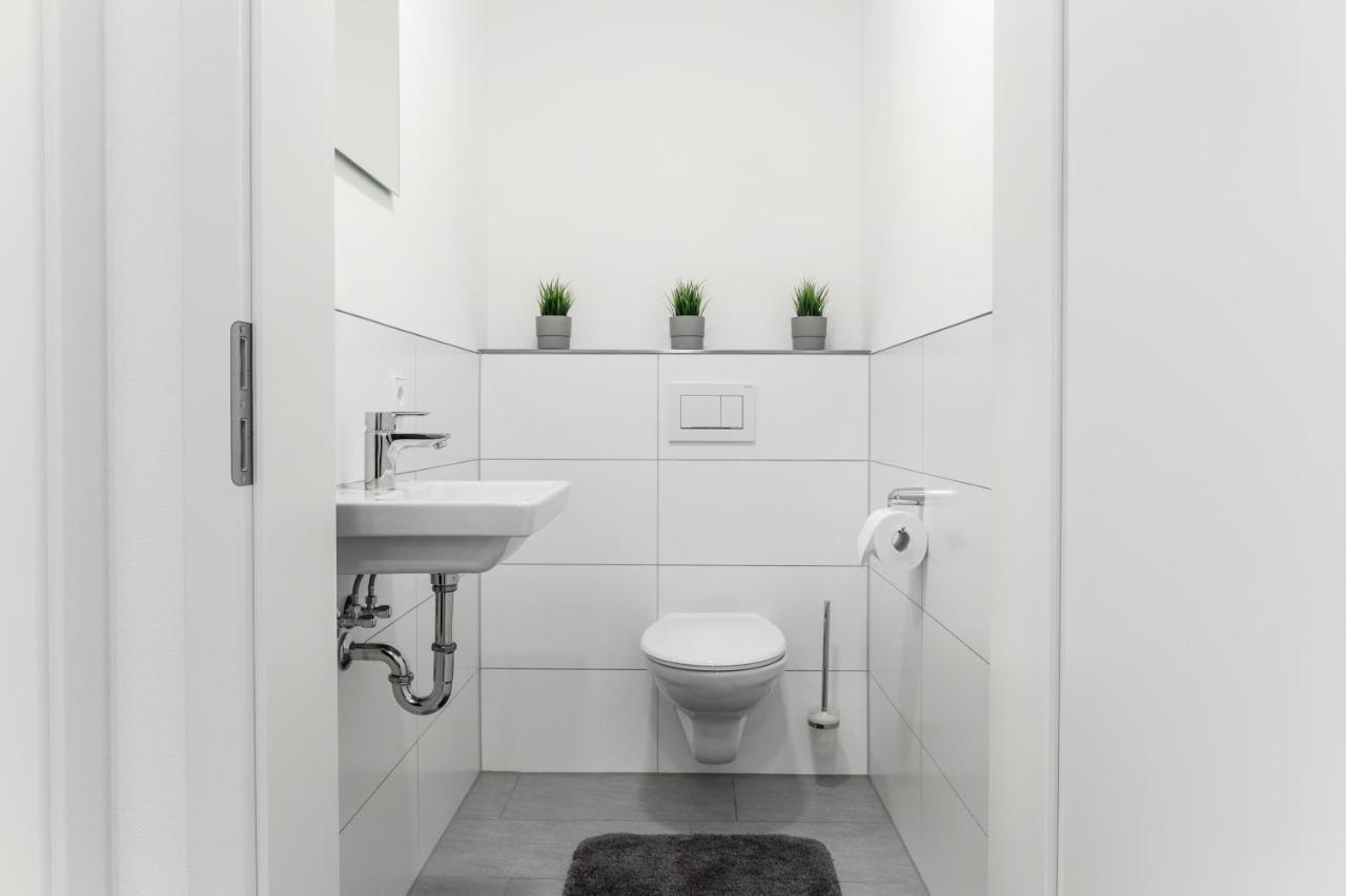 Auszeit Apartment Westend FDH Екстериор снимка