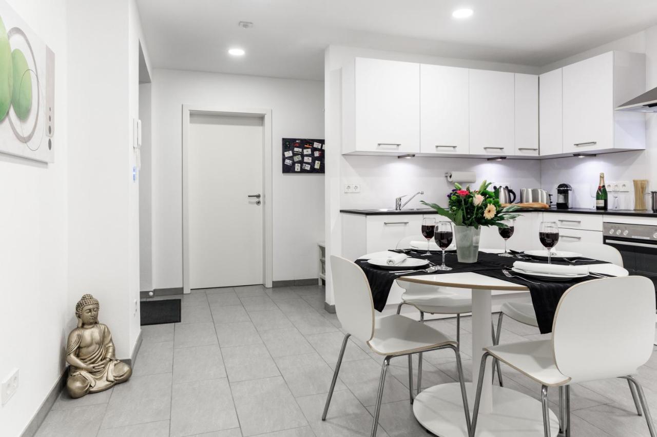 Auszeit Apartment Westend FDH Екстериор снимка